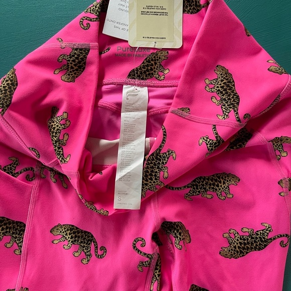 Oasis High Waisted Fabletics leggings. New with tags. Size S/6. - Picture 3 of 5